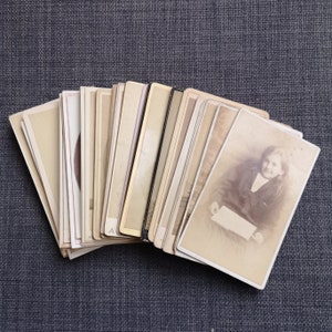 Antique CDV Victorian Carte de Visite Card - 1800s Vintage Photography Memorabilia Rare