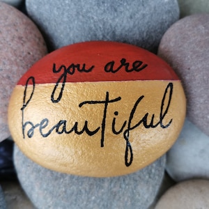 Painted stone, small gift, saying