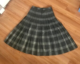 burberry inspired plaid skirt