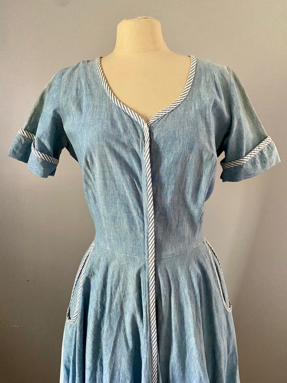 Vintage 1940's 1950's Denim House Dress - image 2