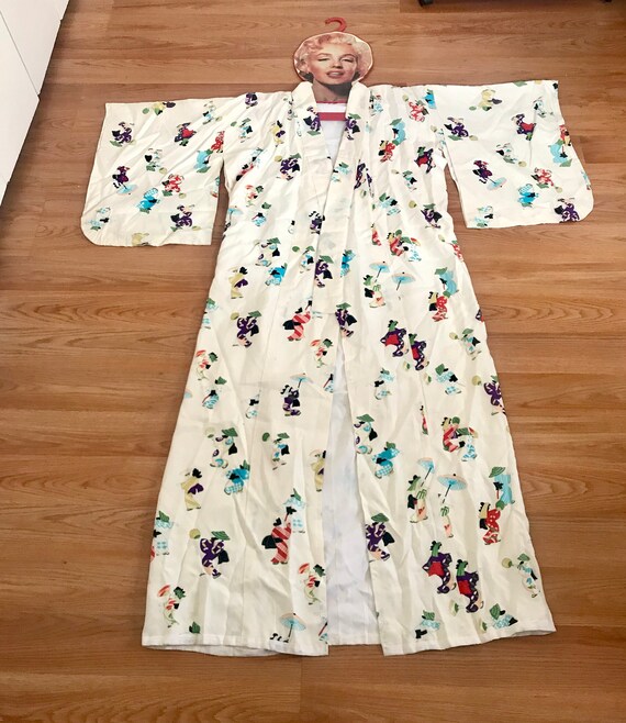 Vintage Women's Novelty Print Kimono