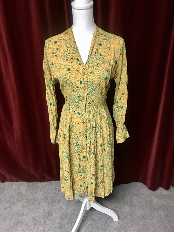 vintage 1940s novelty dress Gem