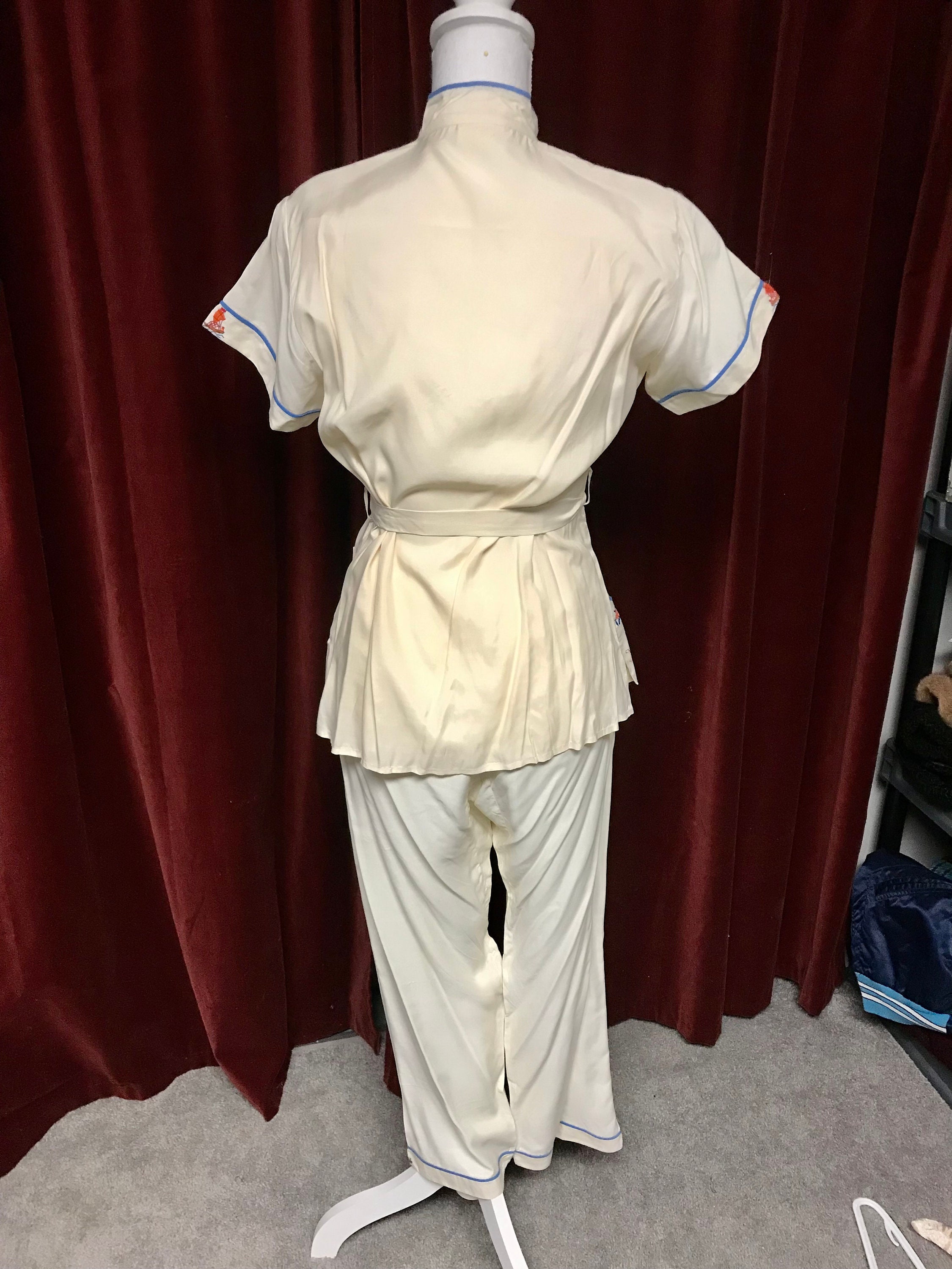 Rare Vintage 1950 s Lounge Pajama Set Blouse Pants Novelty Etsy rare-vintage-1950-s-lounge-pajama-set-blouse-pants-novelty-etsy