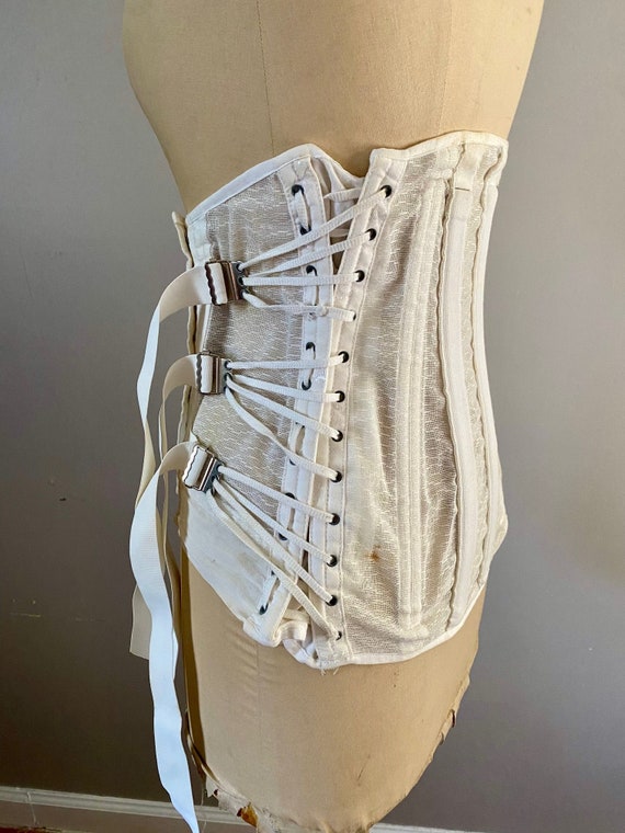 Vintage 1940s laced up corset girdle skirt in size 2… - Gem