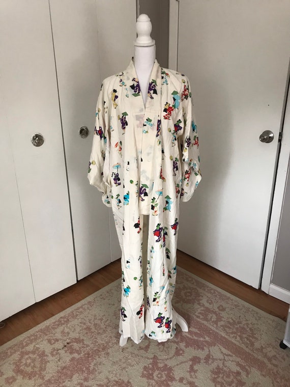 Vintage Women's Novelty Print Kimono