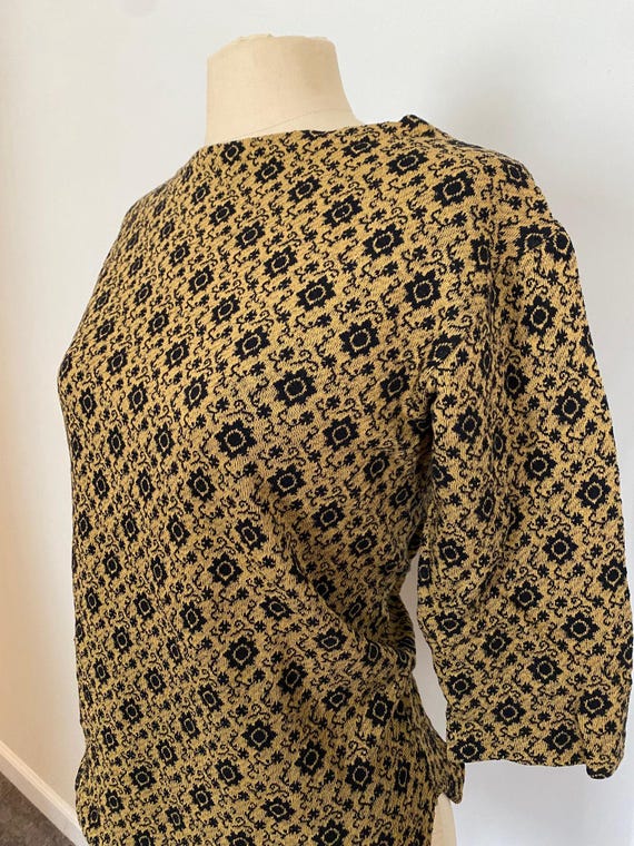 Vintage 1950s Black Gold Knit Top - image 2