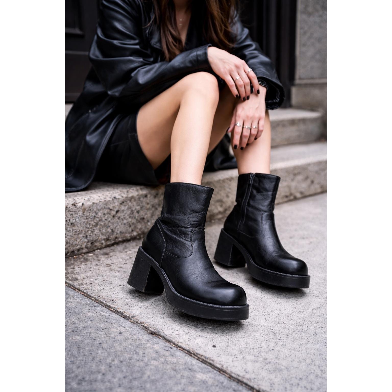 Retro Things Just Got Cleated Platform Chunky Boots Size US 6 EU 39 UGG CLASSIC ULTRA MINI NEW HEIGHTS HICKORY PLATFORM BOOTS US  main image 3
