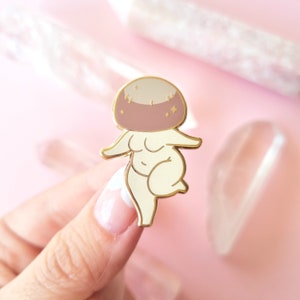 Champignon & Amanita Cherub Eerie Fall Critters - Mushroom lady - Gold Enamel Pins