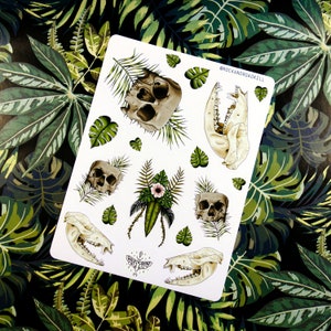 Stickerbogen "Who Scared You" - Totenkopf, Palmenblatt, Opossum Schädel, Monstera Blatt, Pflanzen Bouquet, Sticker - Rock&Roadkill