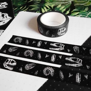 Washi Tape "Dinosaurs Rumble" - dinosaurussen, schedels, theropoden, T-Rex, fossielen, kristallen, paleontologie, dino's, planners - Rock&Roadkill