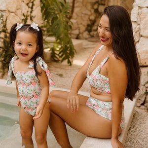 Mommy and Me Floral Swimsuit Set - Matching Family Bikini, Toddler Swimwear, Sisters Swim Outfits for Summer Beach Fun