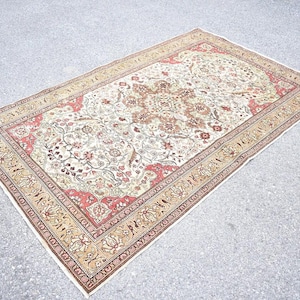 Polka dot rug, Turkish rug, Vintage wool rug, Boho home decor, Handmade bedroom rug, Home decor Purple area rug, Carpet, 4.6 x 7.5 ft TV5239