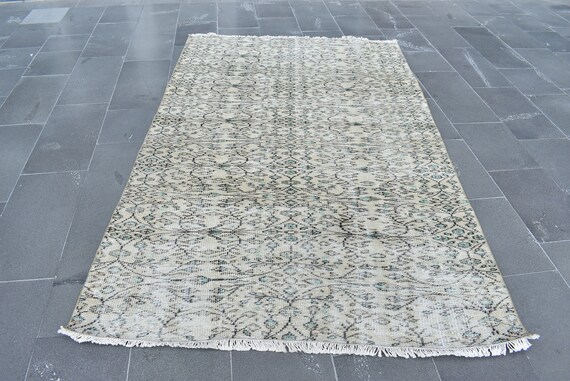 トルコ製エリアラグ、ヴィンテージハンドメイドラグ、ベージュ