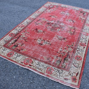 Turkish handmade rug, Vintage large area rug, Boho home decor, Diningroom rug, Carpet, Oushak rug, Oriental rug, Rug, 5.2 x 8.5 ft TV2417