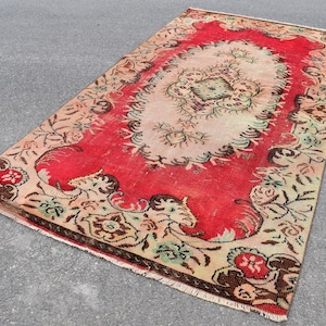 Red area rug, Turkish large rug, Diningroom rug, Vintage handmade rug, Bohemian rug, Natural wool rug, Home decor, Rug, 5.2 x 9.4 ft TV2053