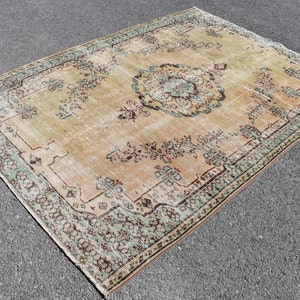 Floor rug, Turkish vintage rug, Handmade wool rug, Natural rug, Area rug, Bedroom rug, Bohemian rug, Livingroom decor, 5.2 x 7.7 ft TV3409