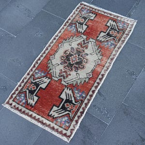 Alfombra turca pequeña, alfombra vintage hecha a mano, alfombra bohemia, felpudo, decoración del hogar bohemia, alfombra Oushak, decoración rústica, alfombra, 1,6 x 3,2 pies TV5537
