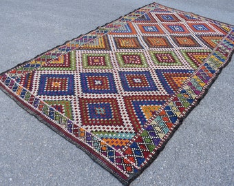 Colorful cecim kilim rug, Turkish large area rug, Handmade kilim rug, Rustic decor, Diningroom rug, Nomadic rug, Kilim 5.7 x 10.2 ft  TV2703