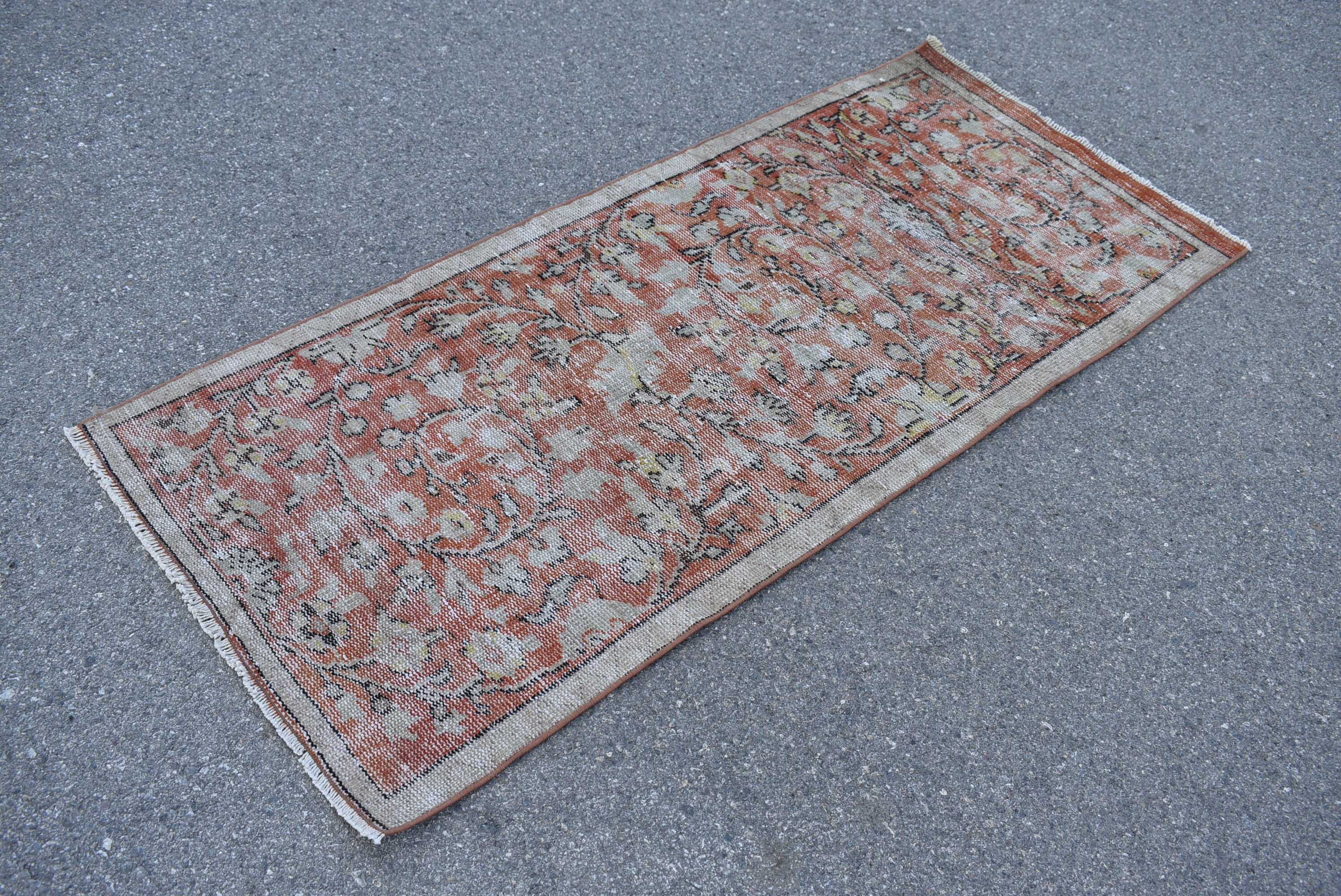 Oushak Runner, Small Rug, Turkish Handmade Rug, 2.6 x 5.7 Ft Bedroom Rug, Bohemian Rug, Anatolian Rug, Vintage Rug, Old Tribal Rug, TVR1441