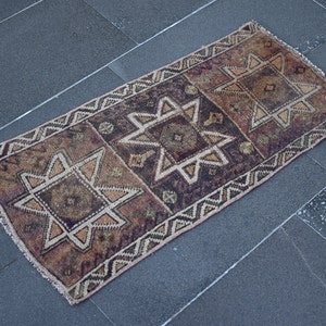 Alfombra turca de área pequeña, alfombra vintage hecha a mano, alfombra Boho, felpudo, decoración del hogar Boho, alfombra Oushak, decoración rústica, alfombra, 1,4 x 2,8 pies TV5125