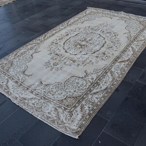 Vintage oushak rug, Oversize rug, Turkish handmade rug, Boho decor, Livingroom rug, Oriental rug, Bohemian rug, Carpet 6 x 10.3 ft TV5180