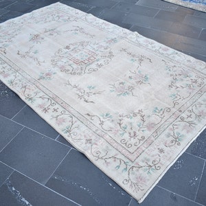 Turkish handmade rug, Vintage large area rug, Boho home decor, Diningroom rug, Carpet, Oushak rug, Oriental rug, Rug, 4.9 x 8.6 ft TV5096