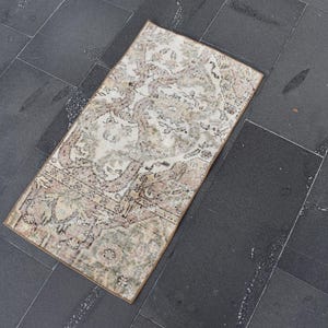 Alfombra turca pequeña, alfombra vintage hecha a mano, alfombra bohemia, alfombra de entrada, alfombra de Anatolia, decoración rústica, decoración del hogar, alfombra, 1,7 x 3,1 pies TV5735
