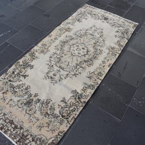 Handmade rug, Turkish area rug, Vintage rug, Oushak rug, Bohemian rug, Rustic decor, Anatolian rug, Boho decor, Home decor 2.8 x 6.7 TV5695