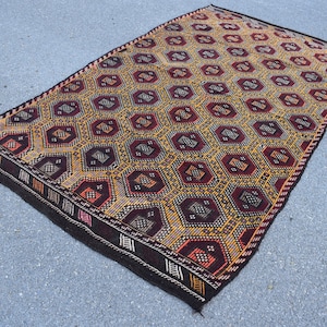 Oriental cecim kilim rug, Turkish handmade rug, Vintage boho rug, Home decor, Large area rug, Diningroom decor rug,  5.7 x 9.6 ft  TV2695