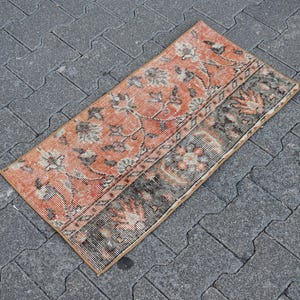 Alfombra turca pequeña, alfombra vintage hecha a mano, alfombra bohemia, felpudo, decoración del hogar bohemia, alfombra Oushak, decoración rústica, alfombra, 1,4 x 2,8 pies TV5612