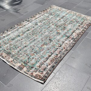 Vintage area rug, Turkish handmade rug, Floral rug, Home decor, Faded rug, Bedroom rug, Oushak rug, Bohemian rug 3.3 x 5.3 ft TVR1352
