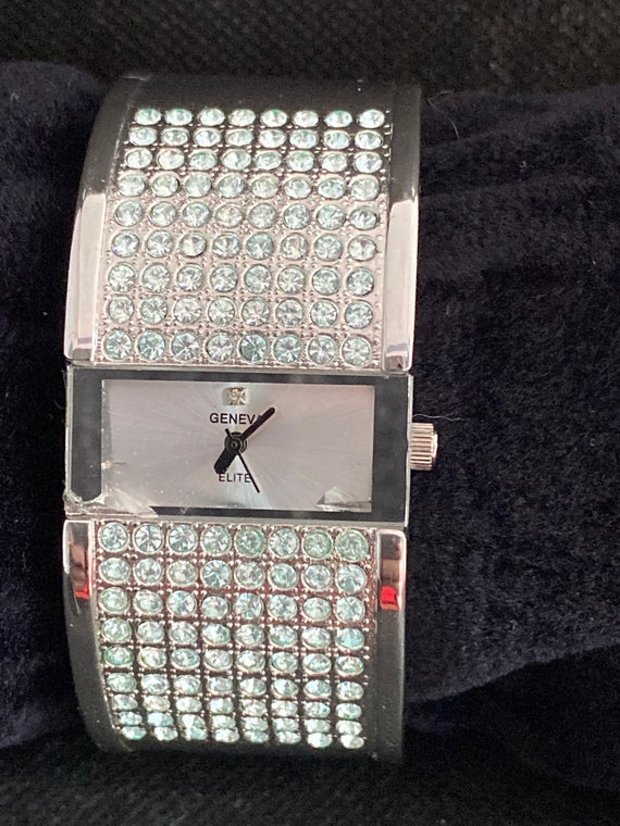 Ladies silver cheap tone watches