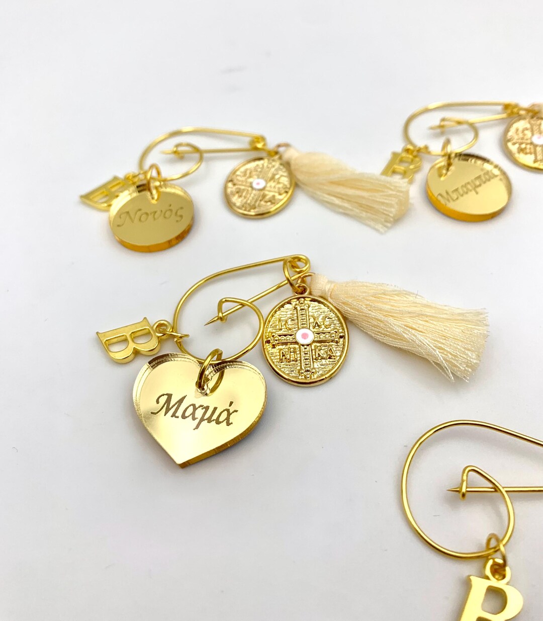 2 épingles De Communion - Occasion - Idéales Pour Cérémonie Ou Collection