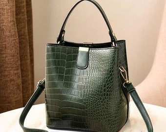 Women's Retro Vintage Croc Embossed Shoulder Crossbody Bucket Handbag