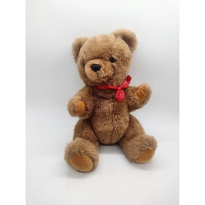 Vintage Mary Meyer Stuffed Teddy Bear Plush Brown Red Bow 8.5 in Cuddle