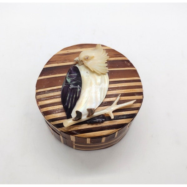 Vtg Chinese Handmade Bamboo Cockatoo Trinket Box Mother of Pearl Marquetry Brown