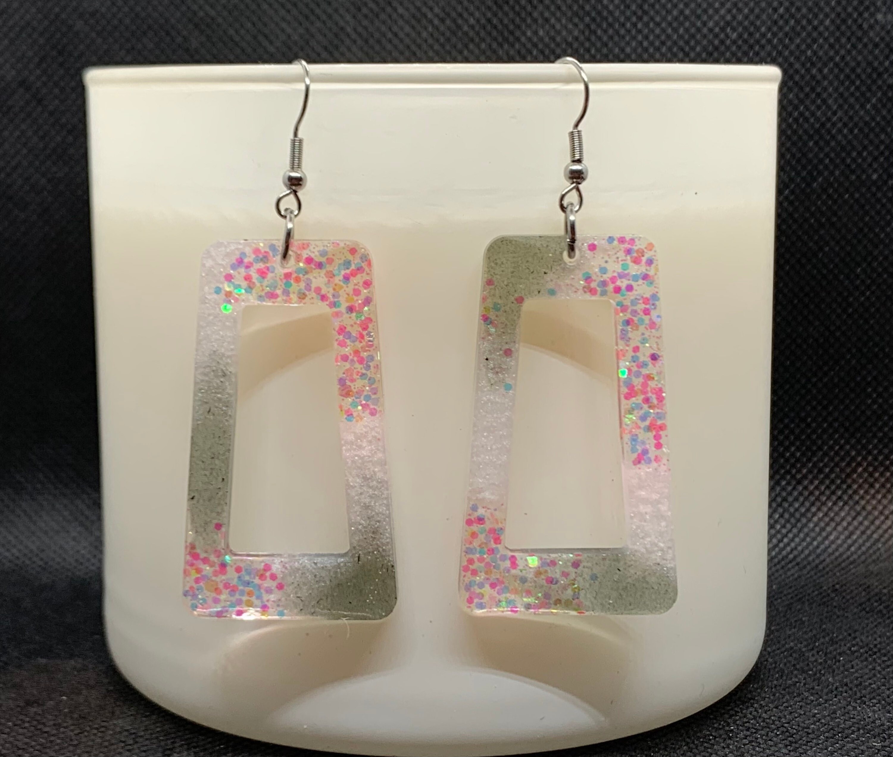 Weiße graue und rosa funkelnOhrringe mit chirurgischen | Etsy