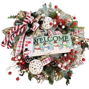 Snowman Welcome Christmas Wreath, Holiday Door Decor, Winter Berry Ribbon Wreath, Handmade Christmas Decoration, Festive Holiday Wreath