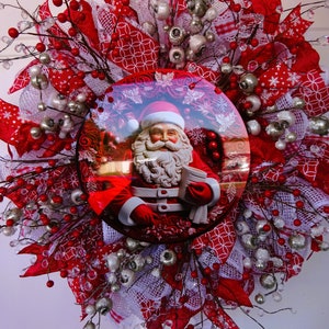 Handmade Christmas Wreath with Santa Claus Center, Red and White Holiday Wreath, Festive Front Door Decor, Winter Holiday Decoration