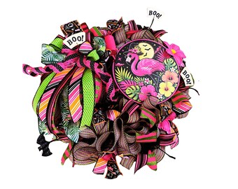 Summerween Flamingo Wreath, Pink Flamingo Halloween Wreath, Tropical Halloween Decor, Front Door Wreath, Pink Goth Decor