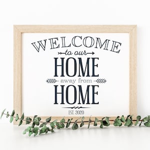 Welkom bij ons huis weg van home cut file | Lake House SVG | Inrichting van de cabine | Lake House Decor | RV Decor | Cabineborden | Camper Decor