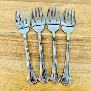 Reed & Barton WOODBURY Stainless Outline Edge New Silverware CHOICE