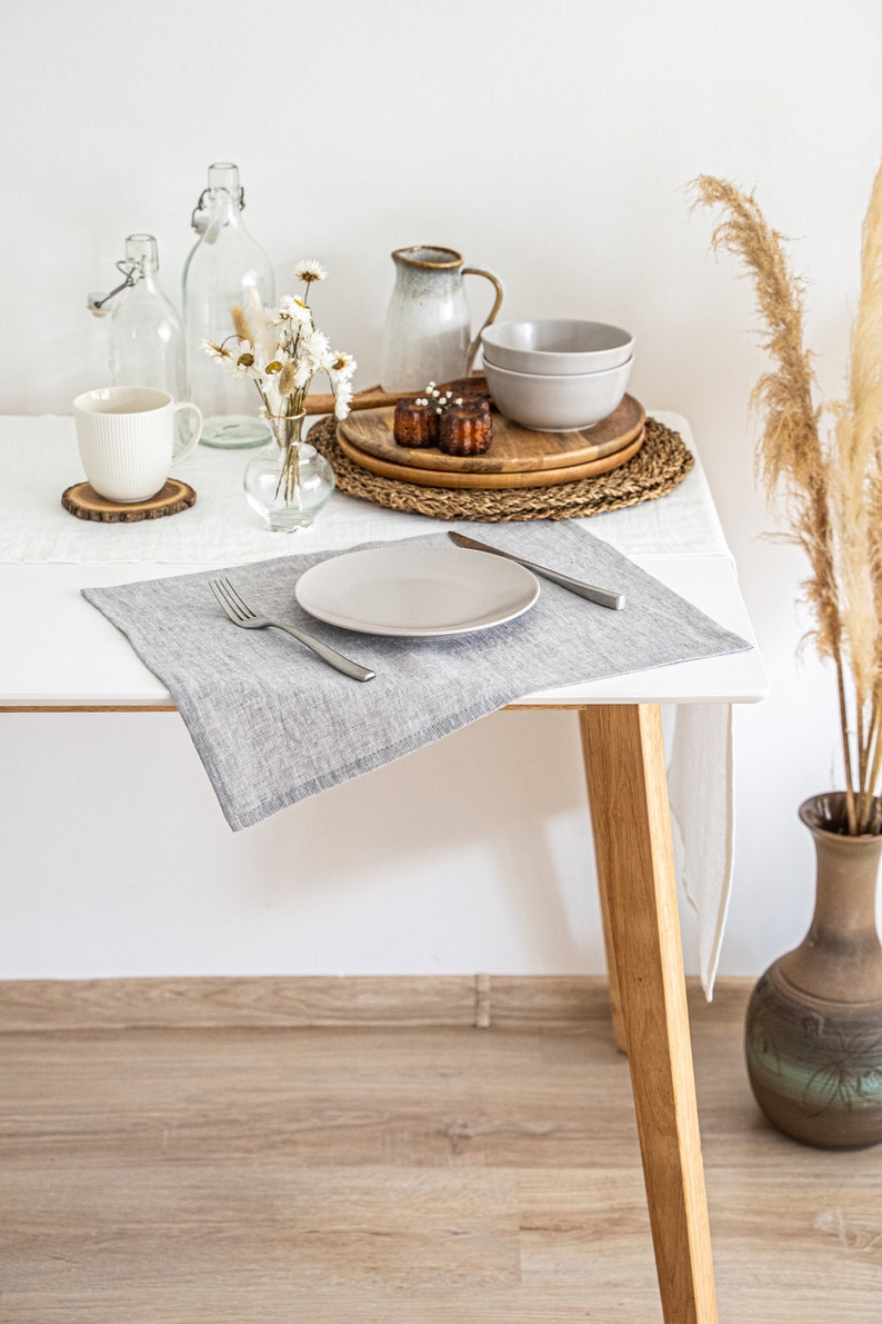 Linen placemats. Linen place mats. Grey placemats. Placemats set. Stonewashed linen natural place mat. 100% linen place mats. Table linens