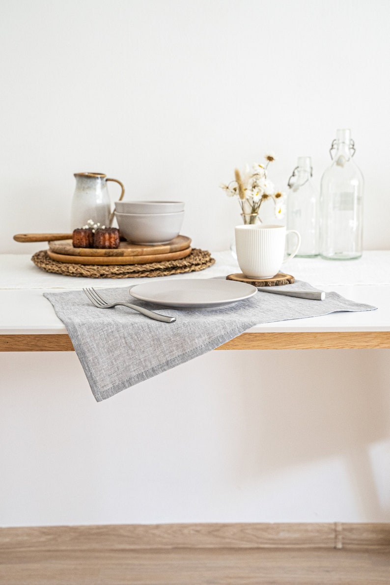 Linen placemats. Linen place mats. Grey placemats. Placemats set. Stonewashed linen natural place mat. 100% linen place mats. Table linens