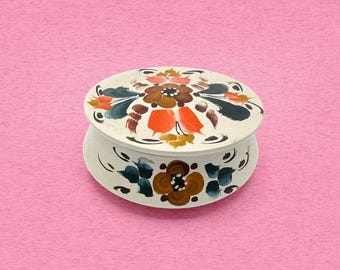 Vintage Norwegian Rosemaling Trinket Box, Hand-Painted Nordic Keepsake Storage, Small Folk Art Jewelry Container, Made in Norway
