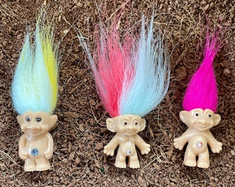 Vintage Mini Troll Doll: Good Luck Garden Decor (1 inch)