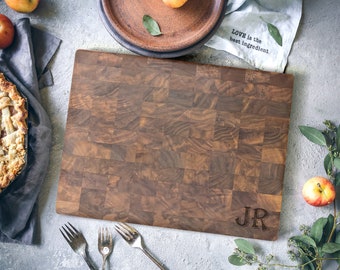 Custom Engraved Walnut End Grain Butcher Block Cutting Board With Monogram Personalized Initial, Gift for Housewarming Wedding Holiday Chef