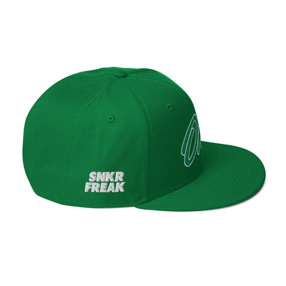 pine green hat