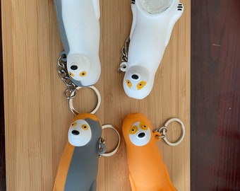 Silicone Pipe Sloth Keychain Unique Design 1x Pipe