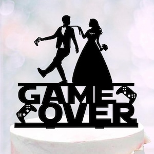 Funny Video Game Over Wedding Cake Topper Bride and Groom Gamer Wedding Cake Decoration Bride Dragging Groom Cake Topper with PS Controllers